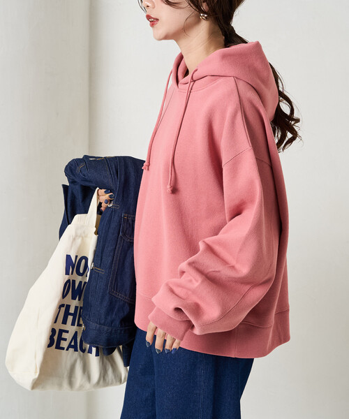 FREAK'S STORE（フリークスストア）の「限定展開　ヘビーウェイト ショート丈 パーカー（パーカー・レディース・ネイビー/ライトグレー/グレー/チャコールグレー/ブラック/ベージュ/ピンク/ナチュラル/ブルー/イエロー・ﾌﾘ-）」の10枚目の写真