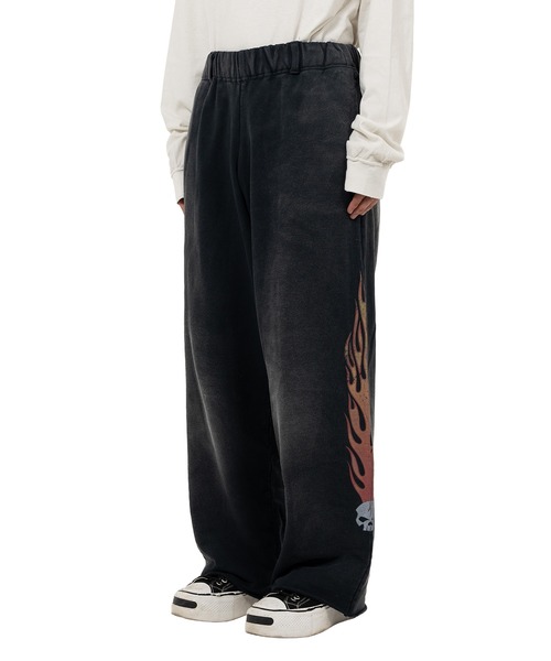 Skull Flame” Distressed Sweat Pants（スウェットパンツ）｜KAMIYA
