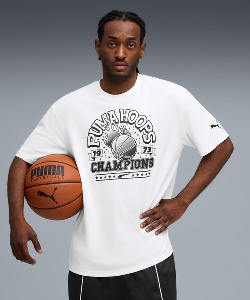 PUMA(プーマ)の「PUMA プーマ メンズ バスケットボール フープバース 半袖 Tシャツ(Tシャツ/カットソー・メンズ・ホワイト/ブルー/レッド・SMALL/MEDIUM/LARGE/X-LARGE/X-SMALL)」の2枚目の写真