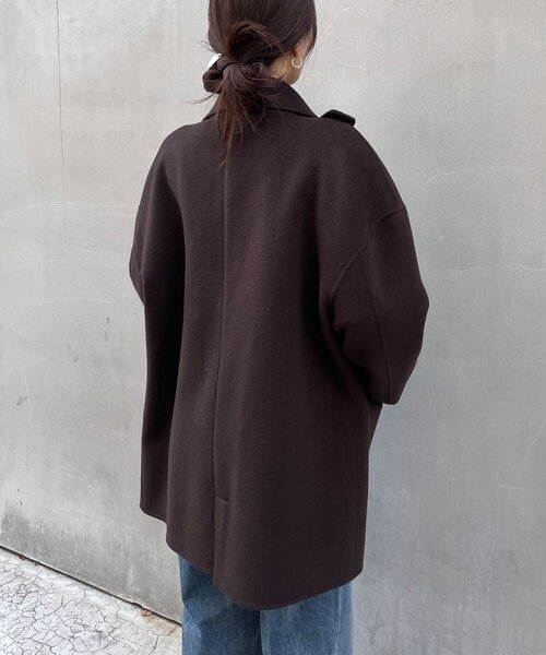 SHENERY（シーナリー）の「ビッグカラーリバーミディコート（その他アウター・レディース・ブラウン/オフホワイト/モカ/ブラック・FREE）」の20枚目の写真