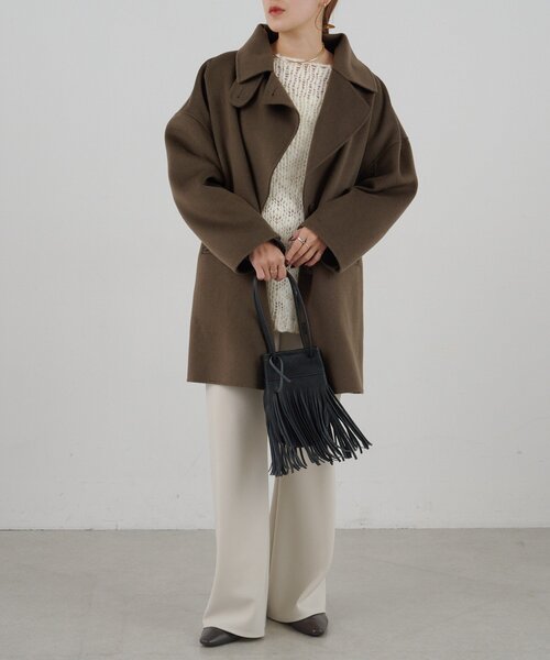 SHENERY（シーナリー）の「ビッグカラーリバーミディコート（その他アウター・レディース・ブラウン/オフホワイト/モカ/ブラック・FREE）」の7枚目の写真