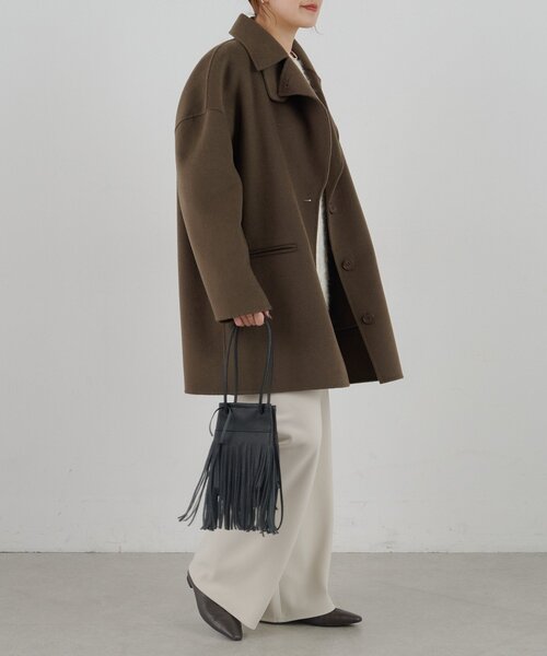 SHENERY（シーナリー）の「ビッグカラーリバーミディコート（その他アウター・レディース・ブラウン/オフホワイト/モカ/ブラック・FREE）」の9枚目の写真