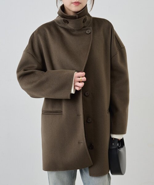 SHENERY（シーナリー）の「ビッグカラーリバーミディコート（その他アウター・レディース・ブラウン/オフホワイト/モカ/ブラック・FREE）」の10枚目の写真