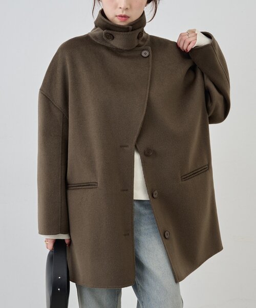 SHENERY（シーナリー）の「ビッグカラーリバーミディコート（その他アウター・レディース・ブラウン/オフホワイト/モカ/ブラック・FREE）」の11枚目の写真