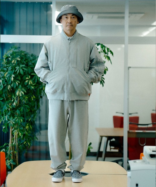 VANS(バンズ)の「HARAJUKU PUNK スウェット MA-1 ジャケット / Sweat MA-1 Jacket Grey Heather VN000KETGRH1(MA-1・メンズ・ブラック・LARGE)」の10枚目の写真