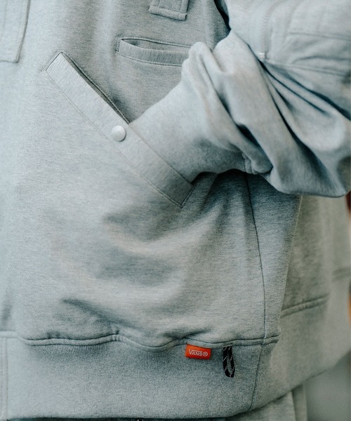 VANS(バンズ)の「HARAJUKU PUNK スウェット MA-1 ジャケット / Sweat MA-1 Jacket Grey Heather VN000KETGRH1(MA-1・メンズ・ブラック・LARGE)」の11枚目の写真