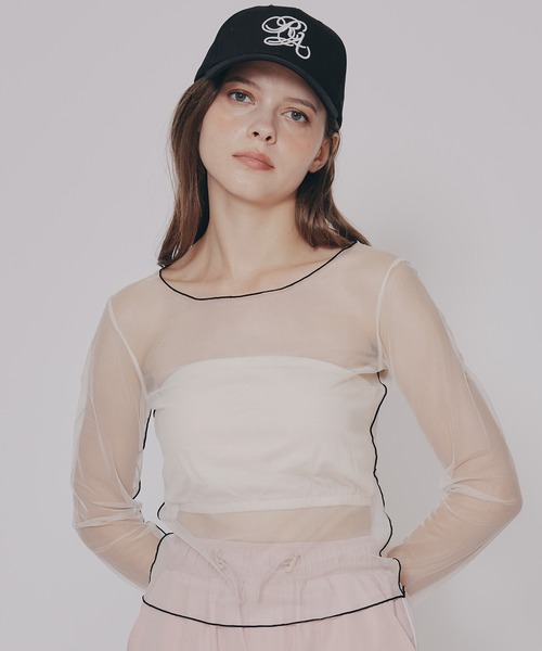 REDYAZEL(レディアゼル)の「バイカラーメロウチュールトップス×ベアトップ(Tシャツ/カットソー・レディース・オフホワイト/グレー/ブラック・FREE)」の2枚目の写真