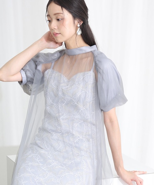 PourVous(プールヴー)の「結婚式 二次会 パーティー ドレス エシリアルブルームレイヤード Aライン シアーロング丈&袖あり セレモニー フォーマル オケージョンドレス 同窓会 成人式 お呼ばれ 謝恩会 20代 30代(ドレス・レディース・チャコール/ブラック/グレー・S/M)」の2枚目の写真