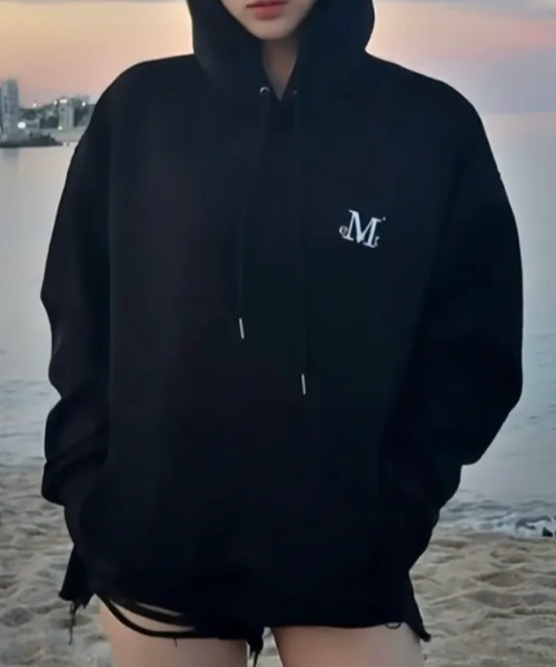 MUCENT（ムセント）の「【MUCENT】ブランド直輸入正規品/MUCENT シグネチャー ベーシック ロゴ フードT ユニセックス MUCENT SIGNATURE BASIC LOGO HOOD T UNISEX（パーカー・レディース・ブラック/レッド/モカ/チャコール・FREE）」の9枚目の写真