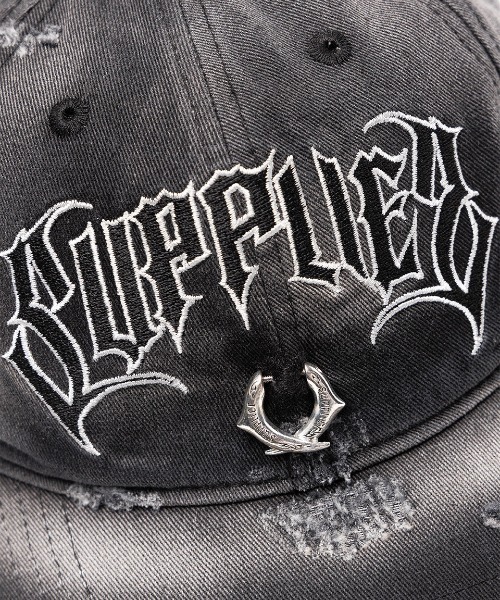 SUPPLIER(サプライヤー)の「A'GEM/9 × .kom『SUPPLIER/サプライヤー』PIERCED LOGO 6 PANEL CAP/ピアスロゴ6パネルキャップ(キャップ・メンズ・ブラック・FREE)」の8枚目の写真