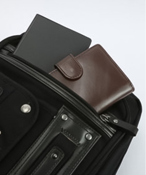 DEVICE(デバイス)の「デバイス DEVICE #DBH-50058 メガボディバッグ(ボディバッグ/ウエストポーチ・メンズ・ブラック・FREE)」の3枚目の写真
