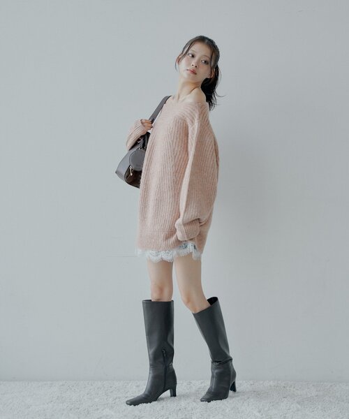 Chico（チコ）の「ワンショルレースニットミニワンピース（ワンピース・レディース・アイボリー/チャコールグレー/ピンク・FREE）」の11枚目の写真