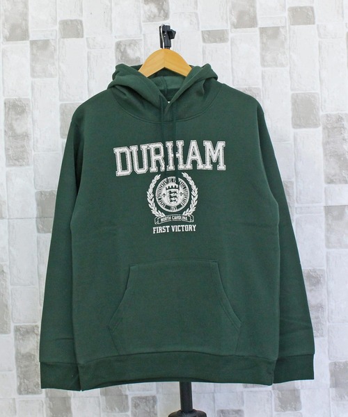 TopIsm（トップイズム）の「カレッジロゴ裏起毛プルオーバースウェットパーカー（パーカー・メンズ・その他6/その他14/その他15/その他16/その他4/その他7/その他9/その他12/その他1/その他2/その他3/その他5/その他11/その他8/その他10/その他13・M/L/LL）」の3枚目の写真