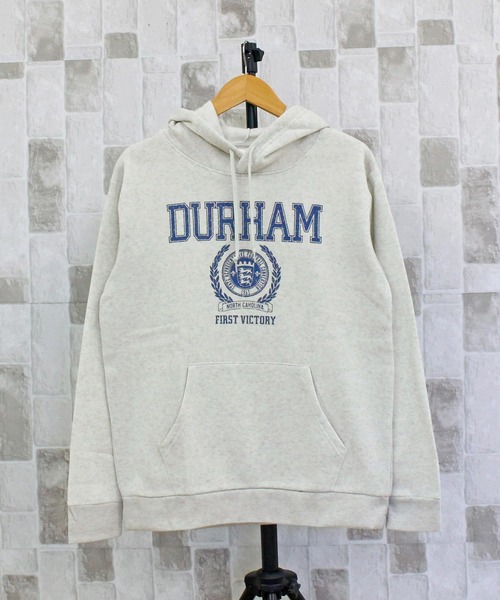 TopIsm（トップイズム）の「カレッジロゴ裏起毛プルオーバースウェットパーカー（パーカー・メンズ・その他6/その他14/その他15/その他16/その他4/その他7/その他9/その他12/その他1/その他2/その他3/その他5/その他11/その他8/その他10/その他13・M/L/LL）」の4枚目の写真