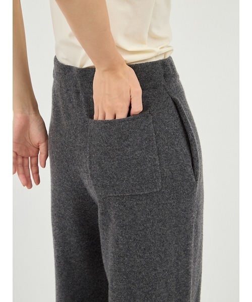 emmi(エミ)の「【セットアップ対応】ラムウールニットパンツ(その他パンツ・レディース・チャコールグレー/ライトベージュ/バーガンディー・0/1)」の10枚目の写真