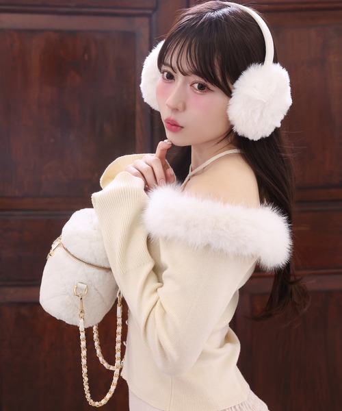 one after another NICE CLAUP（ワンアフターアナザーナイスクラップ）の「オフショルフェイクファーニット（ニット/セーター・レディース・ブラック/グレー/ピンク/アイボリー・FREE）」の19枚目の写真