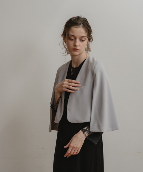 Dorry Doll（ドリードール）の「ケープスリーブジャケット（ノーカラージャケット・レディース・ブラック/グレー/ベージュ・MEDIUM）」の2枚目の写真