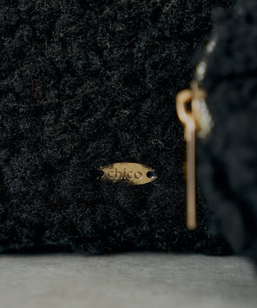 ロゴチャーム付きスエードムートンバッグ（ボストンバッグ）｜Chico