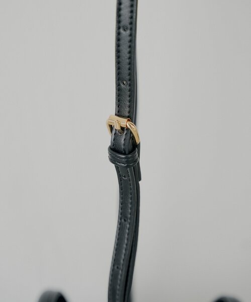 ロゴチャーム付きスエードムートンバッグ（ボストンバッグ）｜Chico