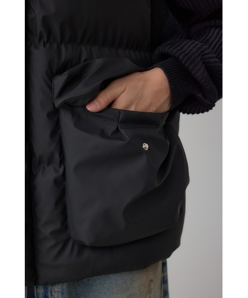 AZUL by moussy(アズールバイマウジー)の「ファティーグ中綿ベスト(ダウンベスト・メンズ・ブラウン/ブラック・LARGE/MEDIUM)」の13枚目の写真