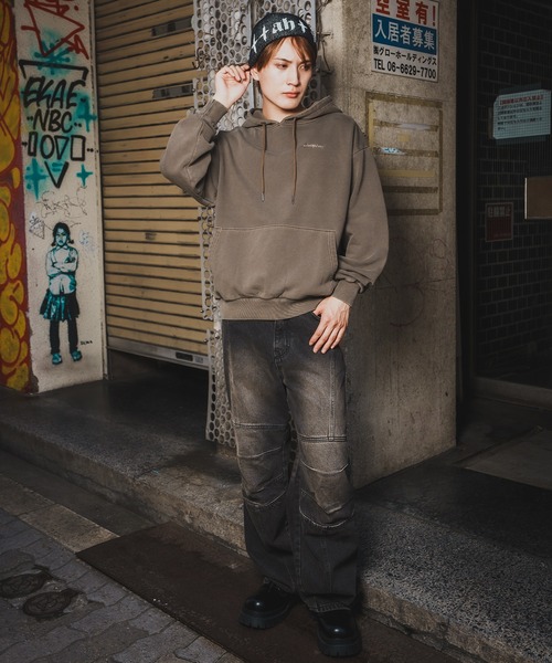 SIDEWAY STANCE(サイドウェイスタンス)の「【SIDEWAY STANCE】ピグメント スウェット プルパーカー(パーカー・メンズ・ブラック/ブラウン・X-LARGE/LARGE/MEDIUM/SMALL)」の14枚目の写真