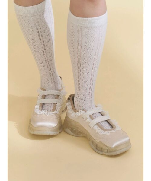 merry jenny（メリージェニー）の「satin ribbon stitch sneaker（スニーカー・レディース・ライトブルー/アイボリー・LARGE/MEDIUM）」の19枚目の写真