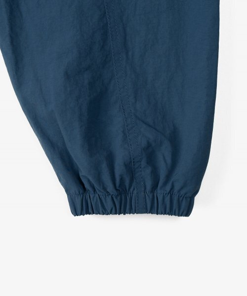 TOFFEE(トフィー)の「ライトウェイトウィンドジャンパー(BLUE)(ナイロンジャケット・メンズ・その他・MEDIUM/LARGE/X-LARGE)」の8枚目の写真