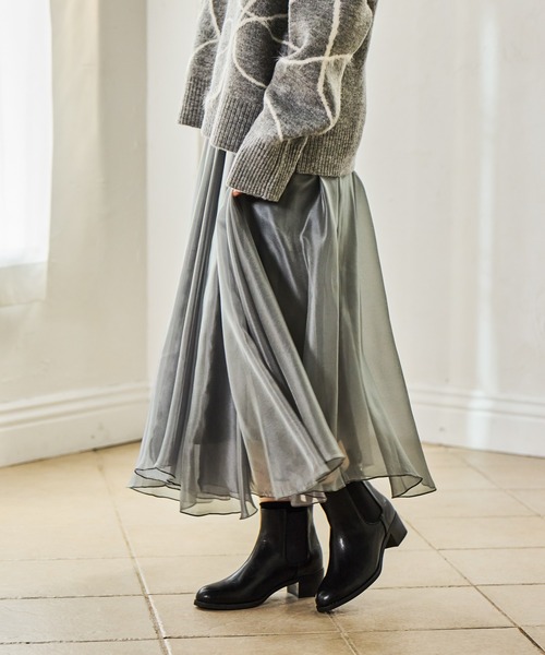 mysty woman(ミスティウーマン)の「シアーイレギュラーヘムスカート 622308(スカート・レディース・グレイッシュブルー/チャコールグレー/ベージュ・FREE)」の6枚目の写真
