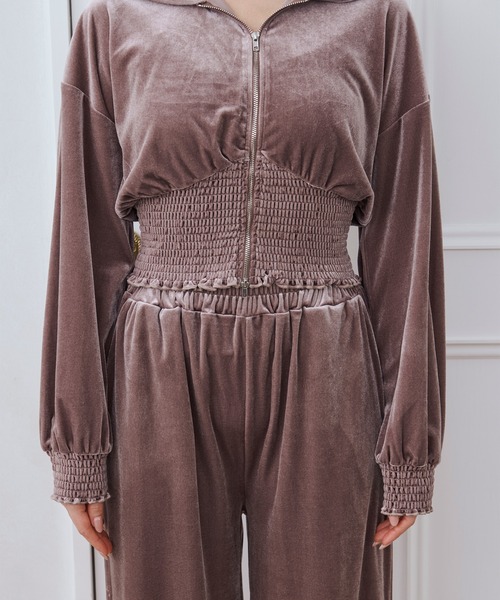 eMutille(エミュティーユ)の「【SET ITEM】velour set up /ベロアセットアップ(セットアップ・レディース・スモークピンク/ブラック・FREE)」の16枚目の写真