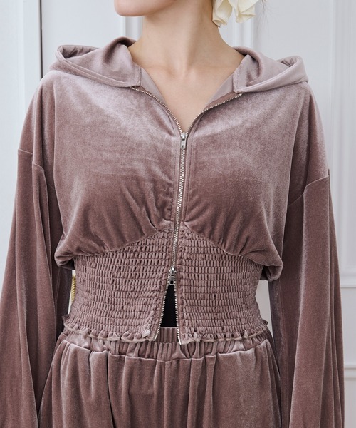 eMutille(エミュティーユ)の「【SET ITEM】velour set up /ベロアセットアップ(セットアップ・レディース・スモークピンク/ブラック・FREE)」の17枚目の写真