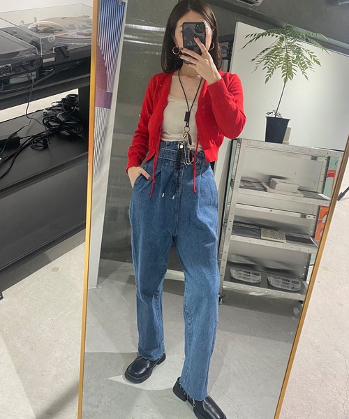 ISOOK(アイスー)の「ダブルリボンカシミヤカーディガン(kiharu select) / Vネック 長袖 羽織り 薄手 秋冬 ミドル丈 ブラウン レッド 赤 茶(カーディガン/ボレロ・レディース・ブラウン/レッド・FREE)」の4枚目の写真