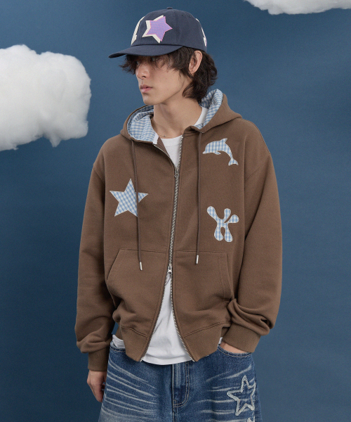 WaiKei（ワイケイ）の「スタードルフィンチェックアプリケフードジップアップブラウン（パーカー・レディース・その他・1/2）」の4枚目の写真