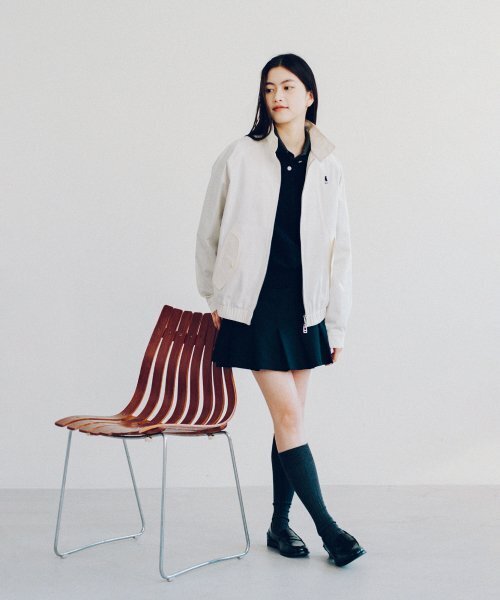 YALE(イェール)の「ヘリングトンブルゾンジャケットネイビー(ブルゾン・レディース・その他・LARGE/MEDIUM/SMALL/X-LARGE)」の4枚目の写真