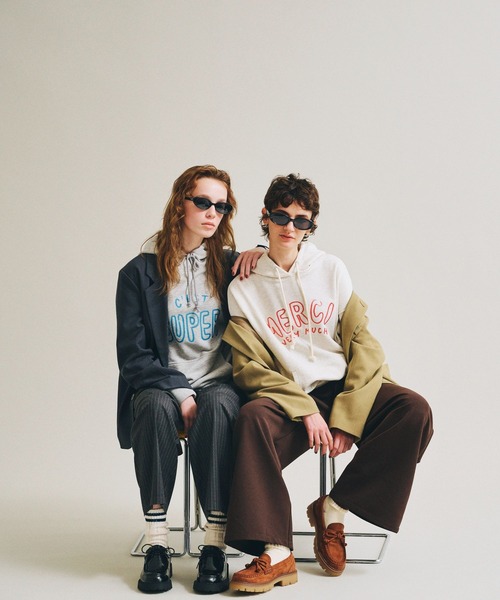 studio CLIP（スタディオクリップ）の「【daily CLIP × holiday】スウェットフーディー（パーカー・レディース・ホワイト/グレー・FREE）」の5枚目の写真