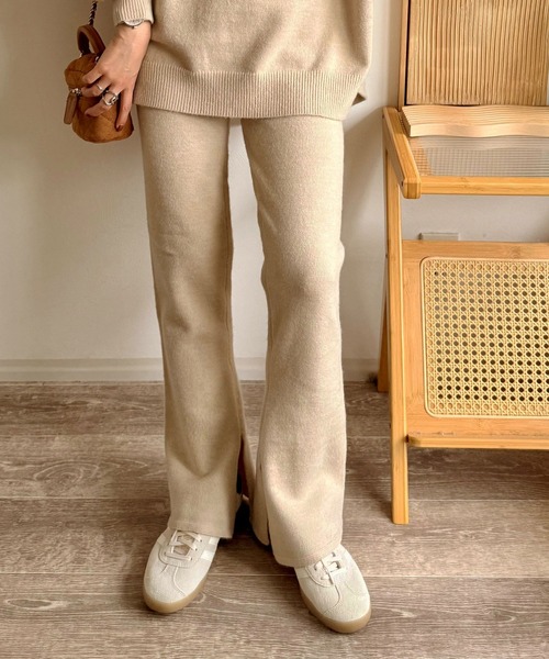 NOAHL（ノアル）の「【NOAHL】ニットフレアパンツ《mayoさんコラボ》（その他パンツ・レディース・チャコール/ベージュ/ブラウン・S/M）」の4枚目の写真