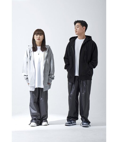 APOSTROPHE COMMA(アポストロフィコンマ)の「ダブルACOロゴフードパーカー(ブラック/ブラック)(パーカー・メンズ・ブラック・LARGE/MEDIUM)」の3枚目の写真