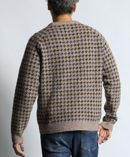 The DUFFER of ST.GEORGE（ザダファーオブセントジョージ）の「JACQUARD GUN CLUB CHECK KNIT：ジャガード ガンクラブチェック ニット（ニット/セーター・メンズ・カーキ/ブラウン・MEDIUM/LARGE）」の11枚目の写真
