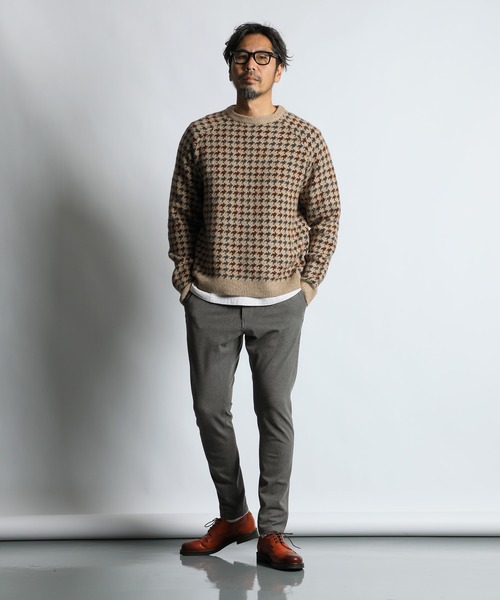 The DUFFER of ST.GEORGE（ザダファーオブセントジョージ）の「JACQUARD GUN CLUB CHECK KNIT：ジャガード ガンクラブチェック ニット（ニット/セーター・メンズ・カーキ/ブラウン・MEDIUM/LARGE）」の4枚目の写真