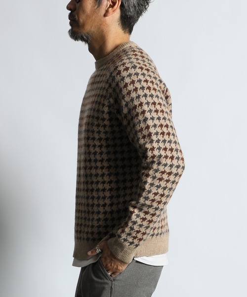 The DUFFER of ST.GEORGE（ザダファーオブセントジョージ）の「JACQUARD GUN CLUB CHECK KNIT：ジャガード ガンクラブチェック ニット（ニット/セーター・メンズ・カーキ/ブラウン・MEDIUM/LARGE）」の6枚目の写真