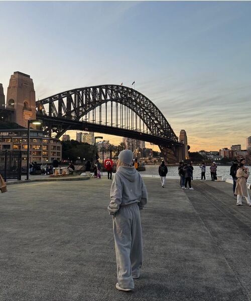 DAUSPICE(ディーオスピス)の「(DUC) Symbol Sweat Pants Grey(スウェットパンツ・レディース・グレー・LARGE/MEDIUM/SMALL)」の13枚目の写真
