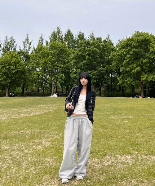 DAUSPICE(ディーオスピス)の「(DUC) Symbol Sweat Pants Grey(スウェットパンツ・レディース・グレー・LARGE/MEDIUM/SMALL)」の9枚目の写真