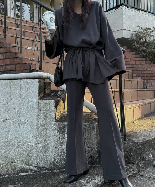 WILLFULLY（ウィルフリー）の「center seam rib flare PT（その他パンツ・レディース・オートミール/グレー系その他/ライム・L/FREE）」の19枚目の写真