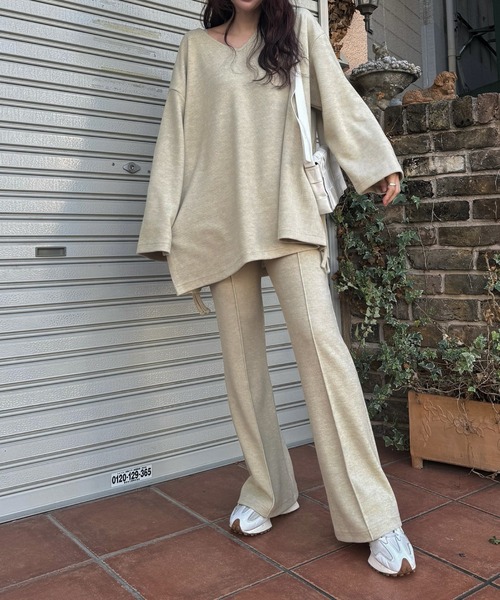 WILLFULLY（ウィルフリー）の「center seam rib flare PT（その他パンツ・レディース・オートミール/グレー系その他/ライム・L/FREE）」の21枚目の写真