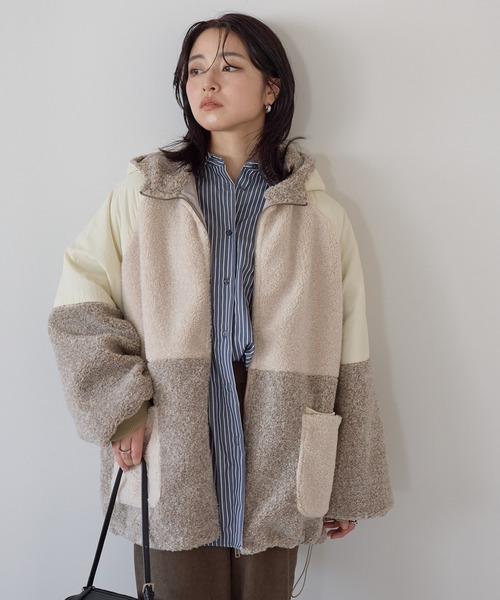 HEART MARKET(ハートマーケット)の「配色ボアフーディジャケット(その他アウター・レディース・カーキ/ベージュ/チャコール・FREE)」の1枚目の写真