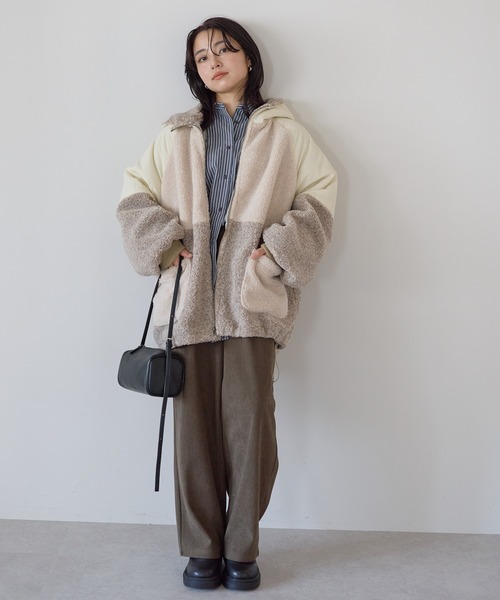 HEART MARKET(ハートマーケット)の「配色ボアフーディジャケット(その他アウター・レディース・カーキ/ベージュ/チャコール・FREE)」の9枚目の写真