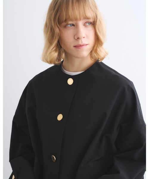 Traditional Weatherwear(トラディショナルウェザーウェア)の「MALTON N/C SHORT(ステンカラーコート・レディース・ブルー系その他7/ブラック/ベージュ系その他・34/32/30)」の7枚目の写真