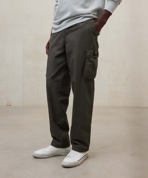 ECOALF(エコアルフ)の「TIRON ウィンターパンツ / TIRON PANTS MAN(その他パンツ・メンズ・グレー系その他2/グリーン系その他5・30/32)」の2枚目の写真