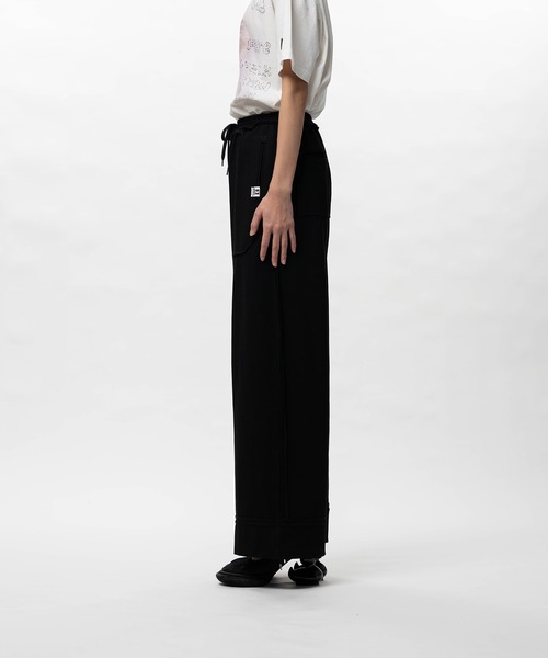Maison MIHARA YASUHIRO(メゾンミハラヤスヒロ)の「Inside-out Pants(その他パンツ・レディース・ブラック・38/36)」の4枚目の写真