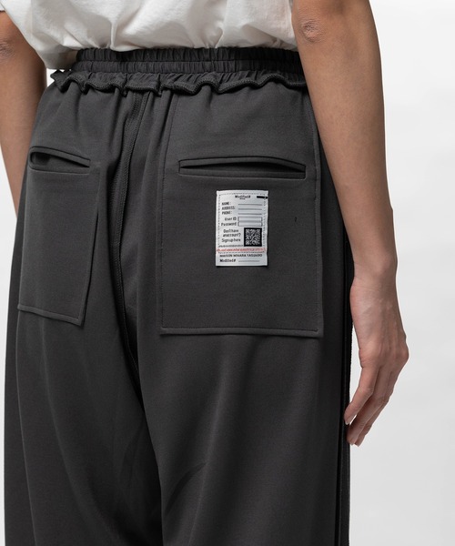 Maison MIHARA YASUHIRO(メゾンミハラヤスヒロ)の「Inside-out Pants(その他パンツ・レディース・ブラック・38/36)」の15枚目の写真