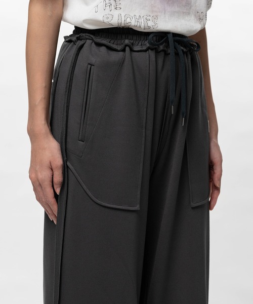 Maison MIHARA YASUHIRO(メゾンミハラヤスヒロ)の「Inside-out Pants(その他パンツ・レディース・ブラック・38/36)」の16枚目の写真